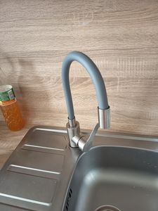 Kuchyňská baterie s flexibilním 360° otočením, baterie, kuchyňský dřez, umyvadlová baterie, dřezová baterie s rozprašovačem kuchyňská nerezová ocel Retoo Fotografie od zákazníka č. 2