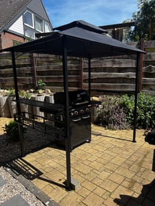 LZQ Grillpavillon mit Doppeldach, Seitenregalen, Metallkorb, Haken und Flaschenöffner, Grillüberdachungen wetterfest, 244 x 153 x 250 cm,Schwarz Kunden-Foto 1