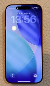 Apple iPhone 17 Pro , 16 cm (6.3"), 2622 x 1206 Pixel, 1 TB, 48 MP, iOS 26, Orange Kunden-Foto 5