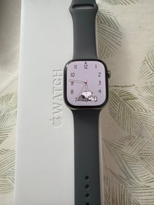 Apple Watch Series 10 , OLED, Touchscreen, 64 GB, WLAN, GPS, 41,7 g Kunden-Foto 1