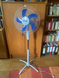 Standventilator 5 Rotorblätter Ventilator Luftkühler Standlüfter 3 Stufen Oszillation Neigbar & Leise  16" Zoll 40cm Grau Weiß Kunden-Foto 2