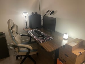 FLEXISPOT EN1 Höhenverstellbarer Schreibtisch 160x80cm, 100 kg Tragkraft, mit Anti-Kollisionsschutz, Einteilige Tischplatte, 4 Memory-Funktion (Braun) Kunden-Foto 2