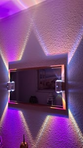 2 Stück RGB Wandleuchte mit Bewegungsmelder & Farbverlauf, kabellos, USB-C, Magnethalterung - Für Wohnzimmer, Flur, Zimmer, Nachtlicht & Schranklicht Kunden-Foto 2