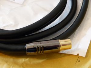Antennenkabel Digital TV Kabel 135db Koax Stecker Buchse VERGOLDET HD 4K 3D UHD Schwarz 10m Kunden-Foto 4