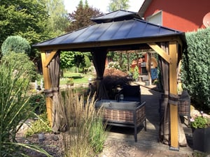 Sunjoy Zedernholz Gazebo / Pavillon 4x4 RIMO - 390cm x 450cm, anthrazit Fotografie od zákazníka č. 1