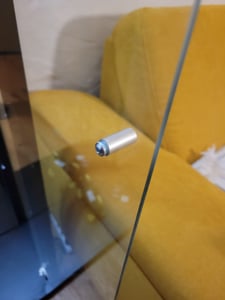 K-Möbel Glasvitrine stehend in Buche Nachbildung (176x67x33 cm) mit 4 höhenverstellbaren Glasböden & LED - Standvitrine - Vitrinenschrank - Sammlervitrine Kunden-Foto 1
