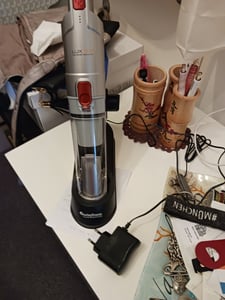 TurboTronic Handstaubsauger - TT-LUX-500 - 90W Akku Handsauger beutellos, 2 Saugstufen, kabellos, mit Dockingstation & HEPA-Filter silberfarben Kunden-Foto 1