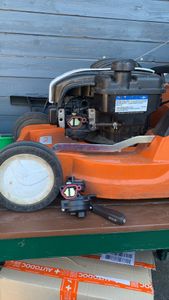 Karburátor pre Briggs & Stratton B&S Series 550E 575EX / 591109 597595 84001041 Fotografia od zákazníka č. 1