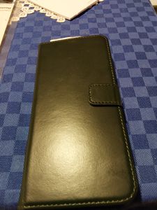 Selencia Custodia a libro in vera pelle Huawei P20 - Rosso Foto del cliente 1