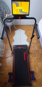 FunLife F4 Tapis de course pliable, Walking Pad 4-en-1 avec inclinaison de 7 %, silencieux pour la maison et le bureau, adapté aux sen, bleu Photo du client 4