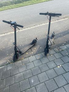 E Scooter mit Straßenzulassung, 30km Reichweite, 8,5 Zoll Wabenreifen Elektroroller Belastung LED | bis 120kg | 20km/h ABE Elektro Scooter |Faltbarer E Roller für Pendeln |Duales Bremssystem Kunden-Foto 1