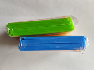 CHPN – Morsetti per alimenti freschi – Morsetti – Clip – 10 pezzi – Multicolore – 8,5 cm – Accessori per la cucina – Per sigillare imballaggi – Per mantenere chiusi i sacchetti – Condizioni Foto del cliente 1
