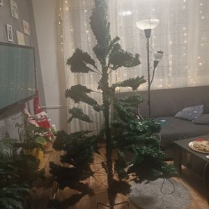 Sztuczna choinka COSTWAY 210 cm, choinka z metalowym stojakiem, choinka z igłami PVC, sztuczna choinka idealna do domu, biura, sklepów i hoteli, zielona Zdjęcie produktu od klienta nr 12