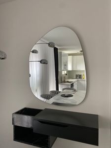 Wandkonsole - Marmor-Optik - Schwarz & Goldfarben - ORSONA Kunden-Foto 1