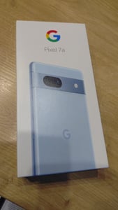 Google Pixel 7a , 15,5 cm (6.1"), 8 GB, 128 GB, 64 MP, Android 13, Blau Kunden-Foto 2