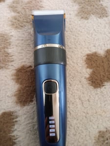 Profi Wasserdicht Haarschneider, Keramik Haarschneidemaschine, Für Herren Haartrimmer Bartschneider,LED-Display Batteriestatusanzeige Kunden-Foto 3