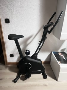 TREX SPORT Heimtrainer Fahrrad für Zuhause TX-380MB RIGON | Magnetisches Fitnessbike, leise | LCD Display, Pulsmesser, 8 Stufen, bis 120kg| Marineblau Kunden-Foto 1