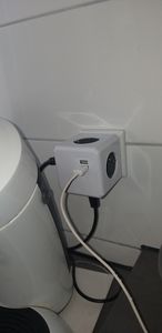 Unité d'alimentation Connecteurs de sortie CA 220-240 V 4 CEE 7/3 Photo du client 1