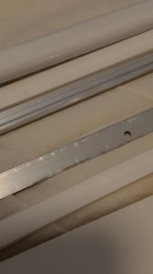 Schwebetürenschrank Kleiderschrank Schrank 203cm Weiß/Weiß mit Spiegeln und Zierleisten Pola 38 Kunden-Foto 4