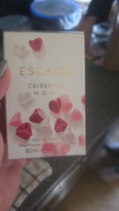 Escada Celebrate Now Eau de Parfum Spary 80ml Kunden-Foto 1