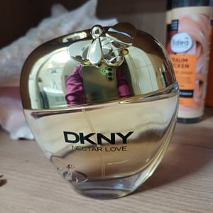 Donna Karan Nectar Love Woda perfumowana, 100 ml Kunden-Foto 1