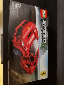 LEGO 76895 Speed Champions Ferrari F8 Tributo, Modellauto, Spielzeugauto, Spielzeug für Kinder ab 7 Jahre, Rennauto als kleines Geschenk Kunden-Foto 1