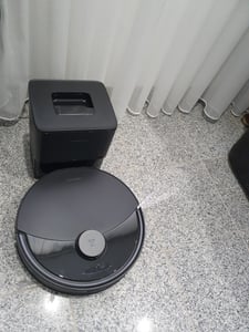 Roborock Q10 PF+ Staubsauger Roboter 10000 Pa (Upgrade von Q8 max+), Dual Anti-Tangle-System, Auto-Entleerungsstation für 7 Wochen, Schwarz Kunden-Foto 1