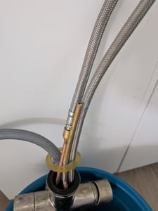 Felix | Uittrekbare kraan van hoogwaardig, roestvrij staal | Zilverkleurige, chroomafgewerkte keukenkraan met omgekeerde osmose filter | Kraan - 360 graden draaibaar | Filter met 3 aansluitingen Klantenfoto 3