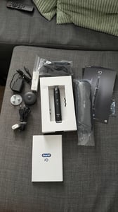 Braun Oral-B iO Series 9 Plus Edition, voor volwassenen, oscillerende tandenborstel, voor dagelijks gebruik, verzorgt het tandvlees, geschikt voor gevoelig tandvlees, blekende werking, zwart, 2 minuten, batterij Klantenfoto 1