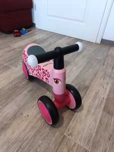 Lionelo SAMMY Laufrad Raddurchmesser: 15 cm Spurbreite vorne: 18,5 cm Radstand hinten: 15 cm Zoll, leuchtende Lenkergriffe, ergonomisches Design Rosa Kunden-Foto 1