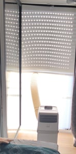 De’Longhi PAC ES72 PINGUINO COMPACT tragbare Klimaanlage mit Abluft, bis 60qm, 65 dB, weiß Kunden-Foto 1