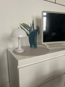 Led Pilz kleine Tischlampe, Drei Farben Touch Nachtlicht, Atmosphäre Schreibtischlampe für Nachttisch Kaffee Nachbildung (Weiß) Kunden-Foto 1