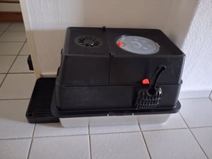 Katzentoilette Extra große geschlossene Edelstahl-Katzentoilette mit Deckel,Schaufel mit Stufe, Zwei-Eingang, Geruchshemmend, Antihaft, für alle Katze Kunden-Foto 1