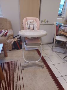 COSTWAY Baby Hochstuhl klappbar, Kinderhochstuhl mit verstellbarer Höhe, Rückenlehne & Fußstütze für 6–36 Monate (Rosa) Kunden-Foto 1