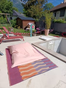 Lumaland Riesen-Sitzsack XXL 140x180 cm Wasserfestes Indoor & Outdoor Liegekissen über 3 Mio. anpassungsfähigen EPS-Perlen Bean Bag waschbarem Bezug Kunden-Foto 1