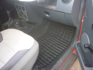 Vigevee Anfahrhilfe Grippmatte Auto LKW PKW 2X Traktionsmatte Traktionshilfe Gripmatte Rad Winter Reifen Antirutschmatte Kunden-Foto 1