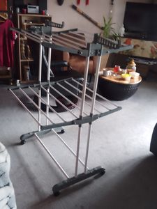 SONGMICS Wäscheständer, Standtrockner 4 Ebenen, Flügelwäscheständer, klappbar, rollbar, Sockenhalter, 63,5 x 128 x 173 cm, grau Kunden-Foto 1