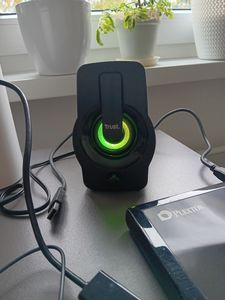 Trust Gaming GXT Tytan 2.1 PC Lautsprecher mit Subwoofer 120 Watt (60 Watt RMS), Computer Boxen mit Lautstärkeregler, Speakers Soundsystem für Smartphone, PC, Tablet, Konsole, TV – Schwarz Kunden-Foto 2