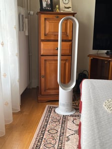 Dyson AM07 Turmventilator Weiss/Silber Kunden-Foto 3