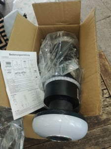 Ventilateur de plafond LED 52 cm avec éclairage E27 RGB et fonction musicale, télécommande via application, moteur sans balais 40 W silencieux, 6 vitesses et tête inclinable Photo du client 7