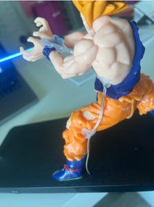 Dragon Ball Son Goku Lampe Kamehameha Magnetisch LED Nachtlampe Dekoration Kunden-Foto 2