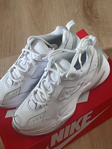Nike W M2K Tekno Damenschuhe,Weiß, Ao3108 100, EU-39 Kunden-Foto 1