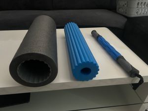 Faszienrolle 45 x 15cm medium, Massagerolle Schaumstoffrolle Bindegewebsrolle Selbstmassage Massage Triggerpoint Anti Stress Kunden-Foto 1