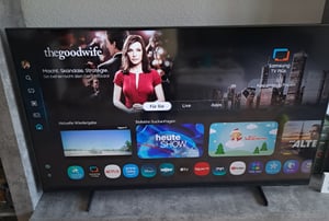 Samsung Q7F QE55Q7FAAU, 139,7 cm (55"), 3840 x 2160 Pixel, QLED, Smart-TV, WLAN, Schwarz Kunden-Foto 4
