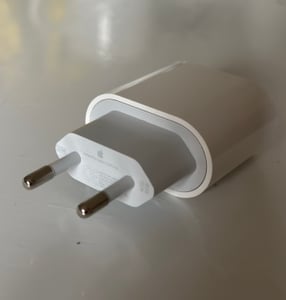 Original Apple Ladegerät 20 W USB C Power Adapter Kunden-Foto 15