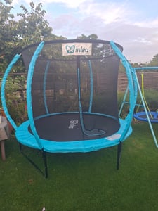 INLEA ULTIMATE Jump Trampolin 366 cm mit Innen-Sicherheitsnetz - Hellgrün Kunden-Foto 1