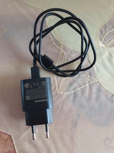 Rýchlonabíjačka Samsung USB-C 25 W s nabíjacím káblom USB-C 1,0 m - čierna Fotografia od zákazníka č. 3