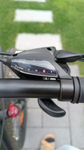 Bergsteiger Makalu 29 Zoll Mountainbike Aluminium, geeignet ab 160 cm, Scheibenbremse, Shimano 21 Gang-Schaltung, Hardtail, Jungen-Fahrrad & Herren-Fahrrad Kunden-Foto 4