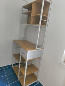 VASAGLE Küchenregal mit Steckdosen, Standregal, Mikrowellen-Regal, verstellbare Ablagen, Stoffschublade, 12 Haken, 40 x 100 x 180,4 cm, für Mikrowelle Kunden-Foto 3