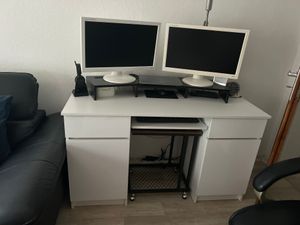 PC-Schreibtisch AKORD A5 Weiß mit 2 Schubladen und 5 Ablagen B135 x H77 x T50 cm Kunden-Foto 1